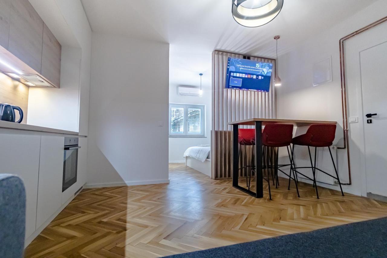 Appartamento Tkalcha Studio Deluxe Zagabria Esterno foto