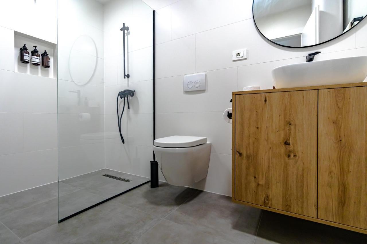 Appartamento Tkalcha Studio Deluxe Zagabria Esterno foto